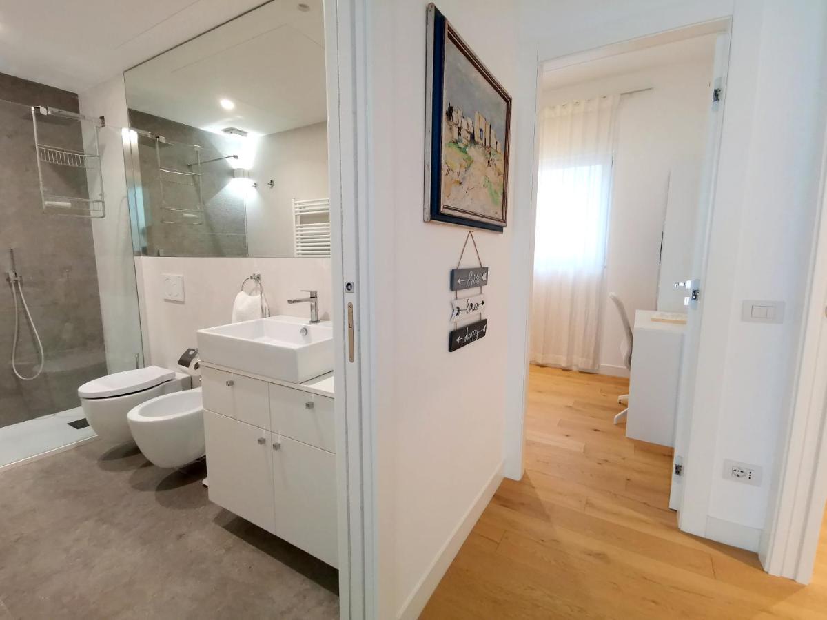 Casa Meltemi Apartment Бари Екстериор снимка
